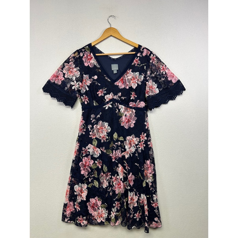 Romantic Floral Rabbit Rabbit Rabbit Designs Womens 12 Navy Lace V-Neck Dress